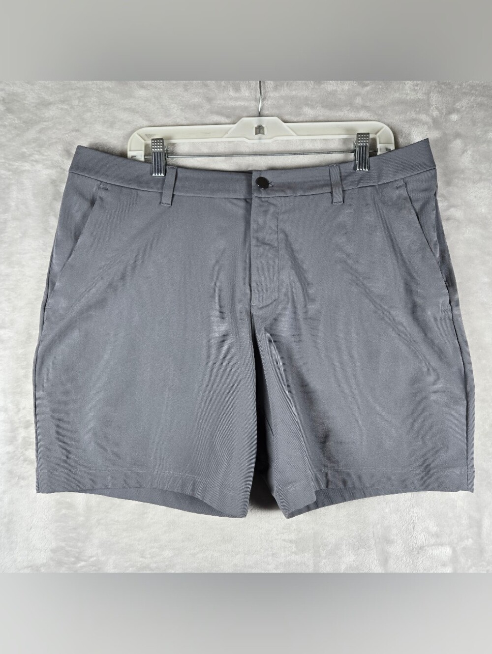 Lululemon Commission Shorts Mens Size 36 Classic Fit Chinos Gray Warpstreme 7”